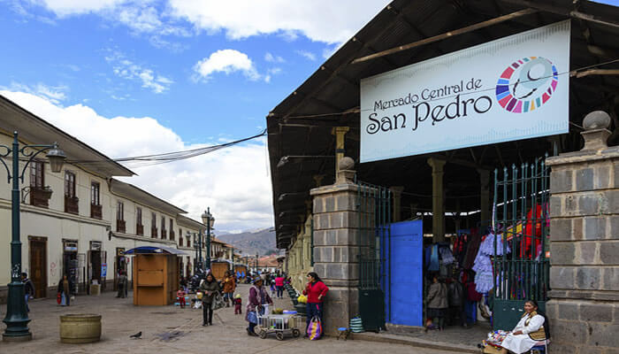 mercado san pedro cuzco